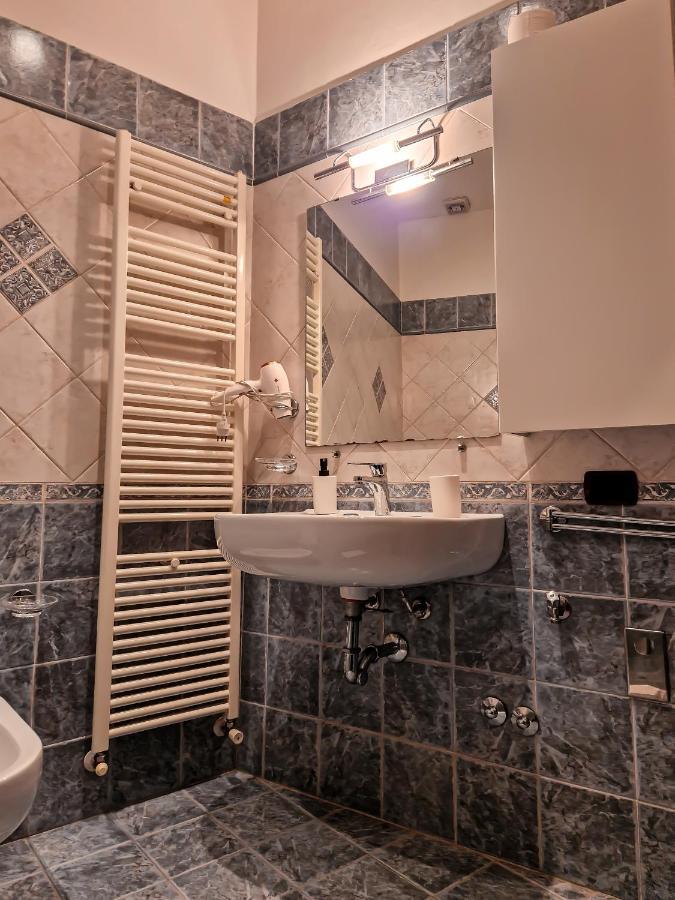 Casa Armanni - La Tua Casa Di Pietra Apartamento Gubbio Exterior foto